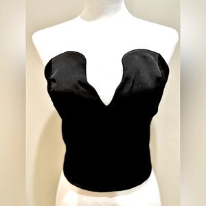Black top strapless